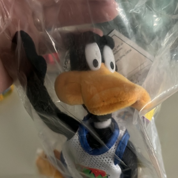 McDonald’s daddy duck space jam toy - Picture 3 of 4